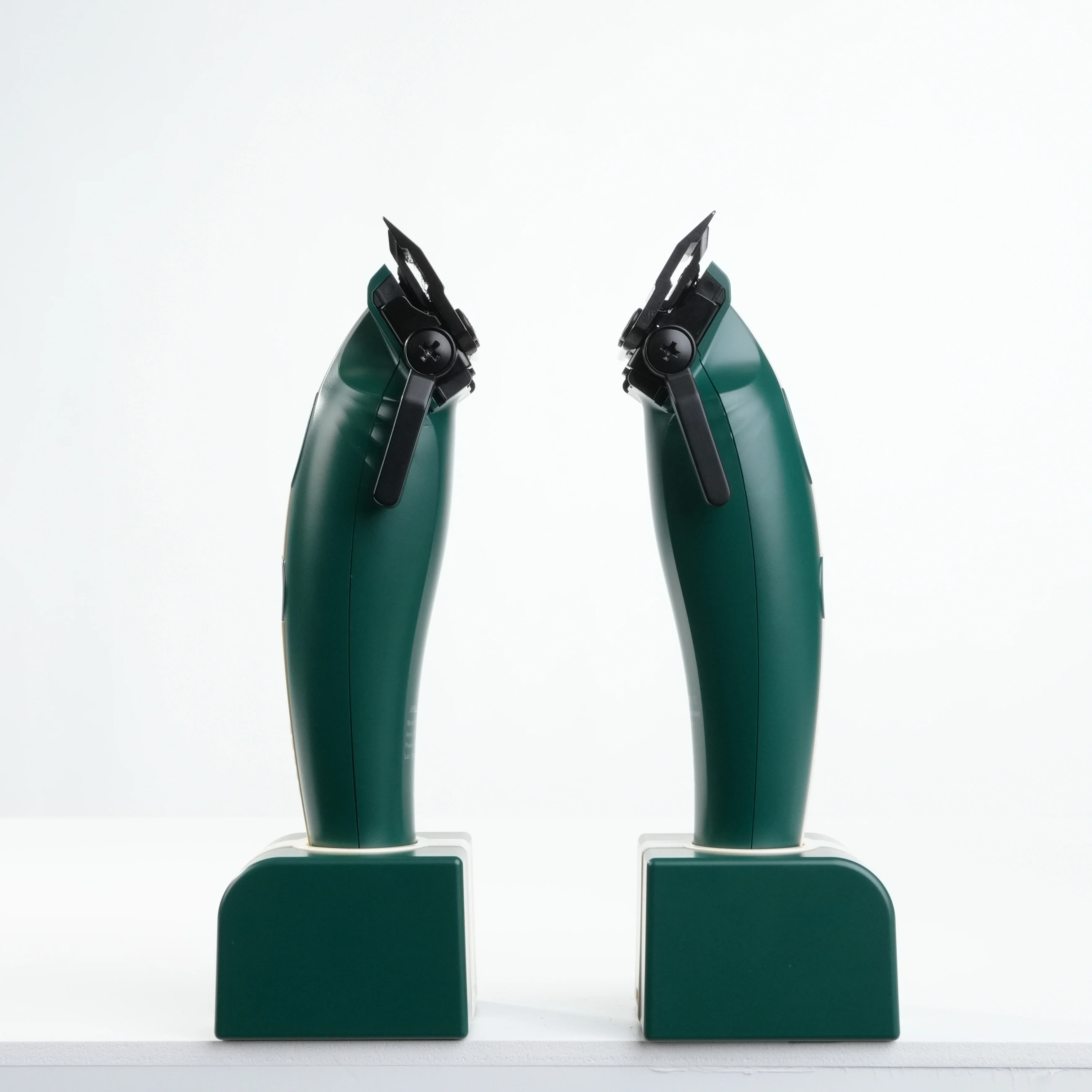 COCCO® Veloce Lite Clipper (Green/White Stripe) - Image 4